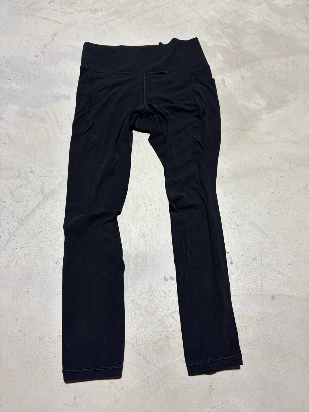 Athleta Black Leggings salutation stash tight medium